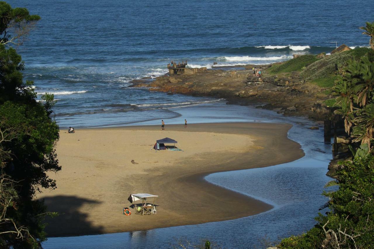 Laguna 75 우봉고 비치 외부 사진